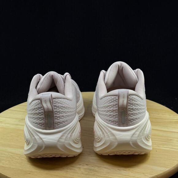 NEW Nike Vomero Plus Size 10 Women Silt Red Platinum Pink Chalk NBY HV8154-605 - Picture 3 of 9